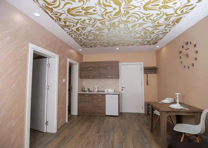 アパート Nera De Lux