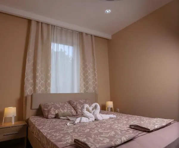 アパート Nera De Lux